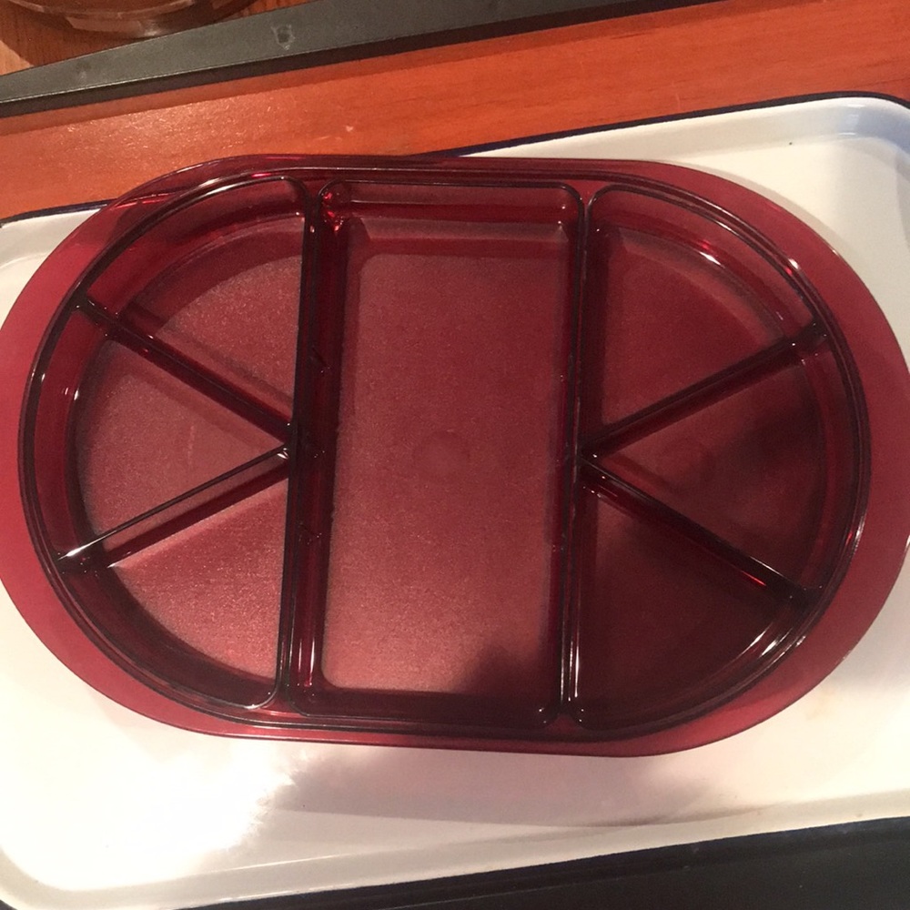 Tupperware Divided Tray